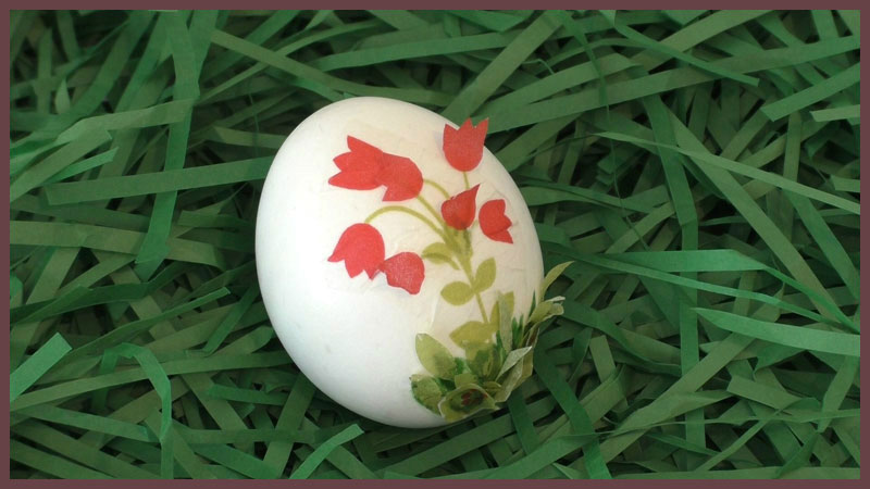 Миниатюра к статье Декупаж яиц к Пасхе салфетками, с эффектом 3D