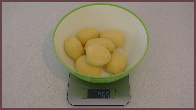 7 средних картофелин весят около 800 граммов